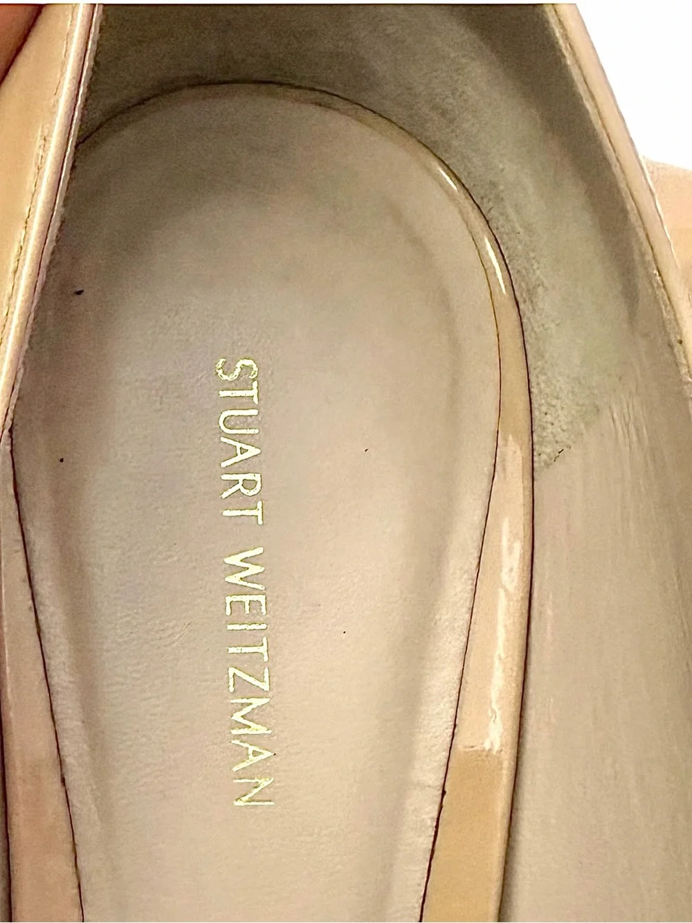 Stuart Weitzman Tan Patent Leather Pointed Toe Heels Size 12M Pumps EUC - Picture 9 of 9